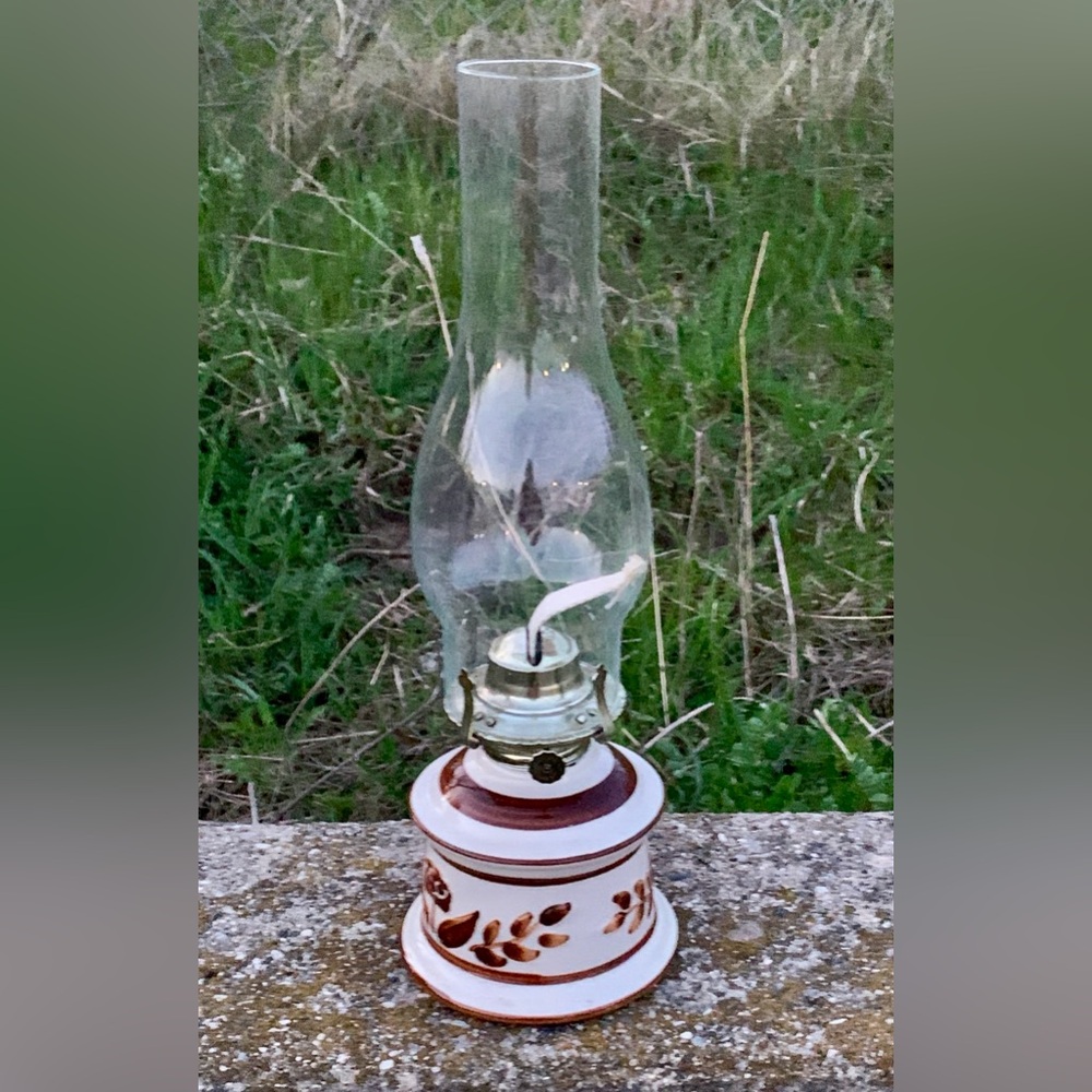 Vintage Unused LAMPLIGHT FARMS Glazed Ceramic Kerosene Oil Lantern Lamp